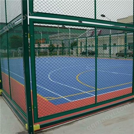 博钦定做网球场体育场868镀锌焊接围网斜方勾花防护铁丝网 学校小区篮球场防锈围网
