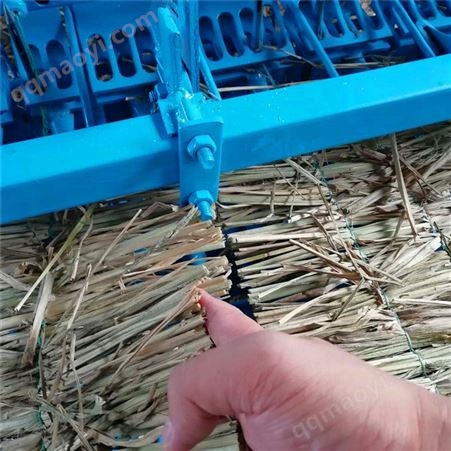 养殖场保温草帘机 稻草秸秆编制帘机 电动农用苇草帘机